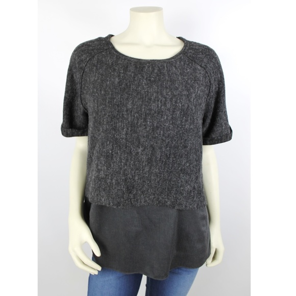Elie Tahari Tops - Elie Tahari Charcoal Grey Short Sleeve Top XL